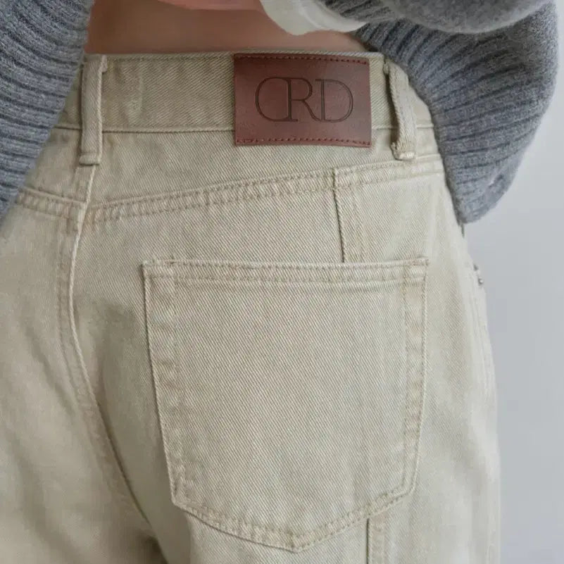 [BUNJANG] Coored Tone Curved Denim Beige Short XS / 코어드 톤 커브드 데님 베이지 Short XS
