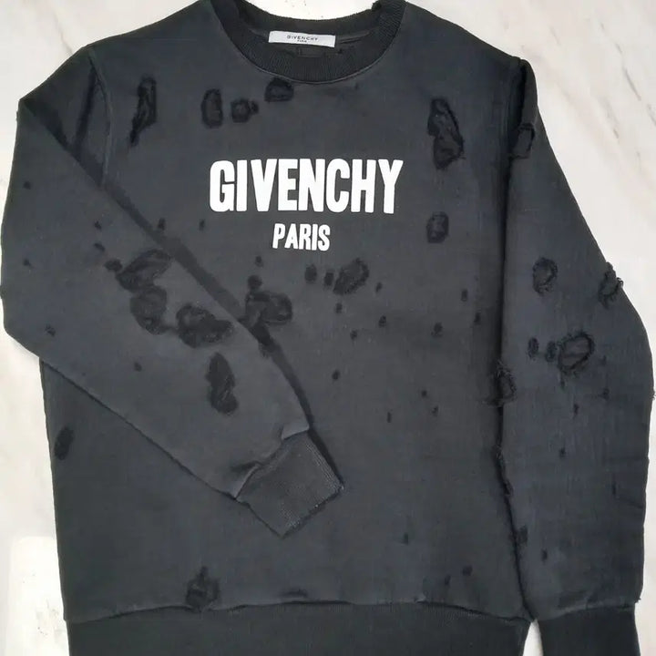 [BUNJANG] Givenchy Distressed Sweatshirt - Black / [정품] 지방시 디스트로이드 맨투맨 S 사이즈(발망 아미리 디스퀘어드2)