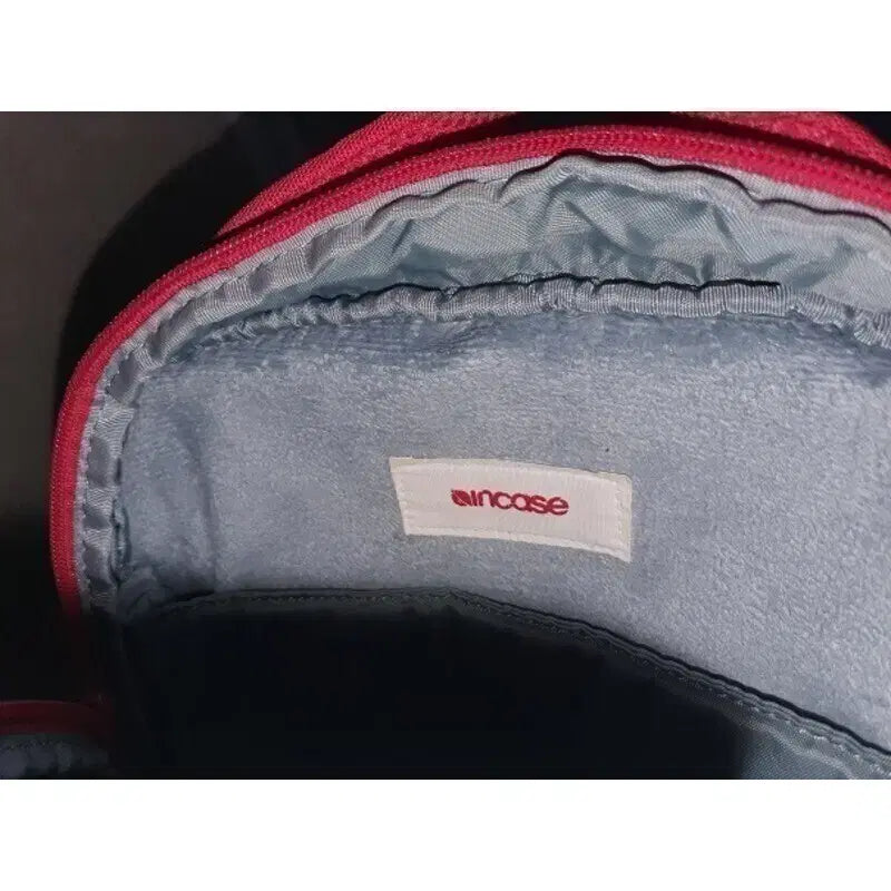 [BUNJANG] Incase Red Casual Backpack / 인케이스 정품 ( 레드 ) 캐쥬얼 백팩 / 상태우수품 / 실사진참고