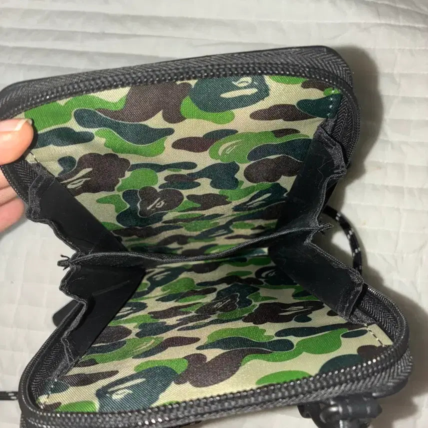 [BUNJANG] BAPE Mini Crossbody Bag / 베이프 블랙 미니 크로스백