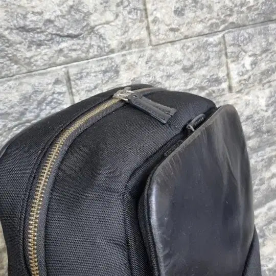 [BUNJANG] Mandarina Duck Backpack Laptop Bag / 만다리나덕 백팩 노트북가방