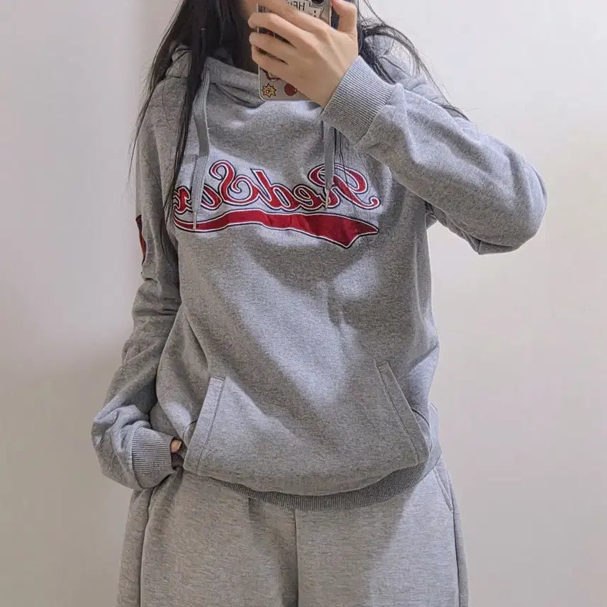 [BUNJANG] MLB Grey Lettering Hoodie Y2K Style / MLB 그레이 레터링 후드티 y2k