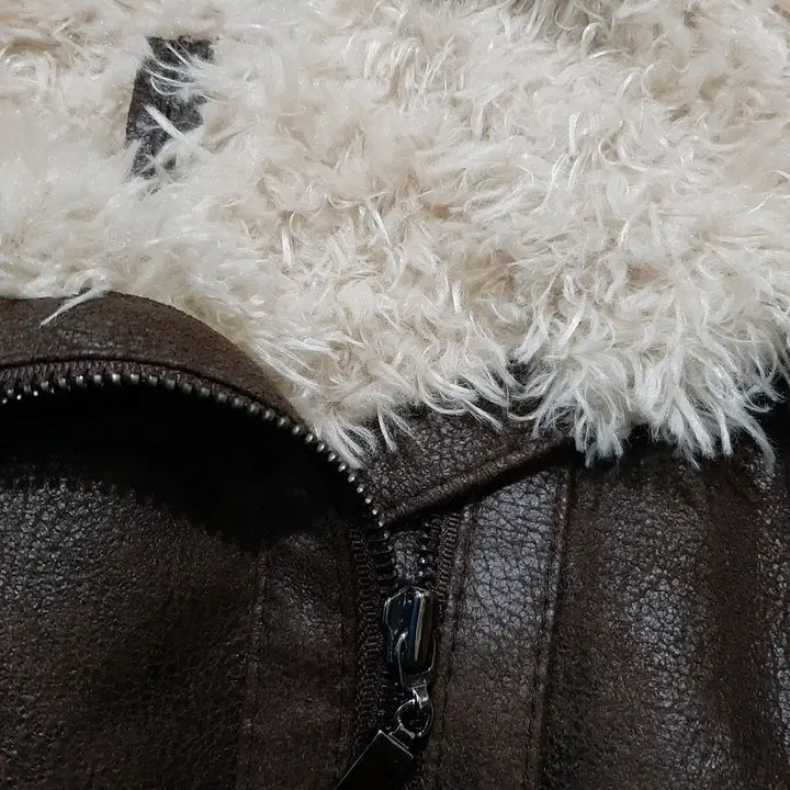 [BUNJANG] City Gee Mustang Jacket / city Gee 무스탕 자켓 77