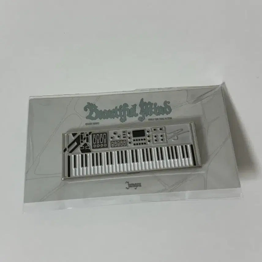 [BUNJANG] Xdinary Heroes Jungsu Baeksu Badge / 엑디즈 정수 백수 뱃지