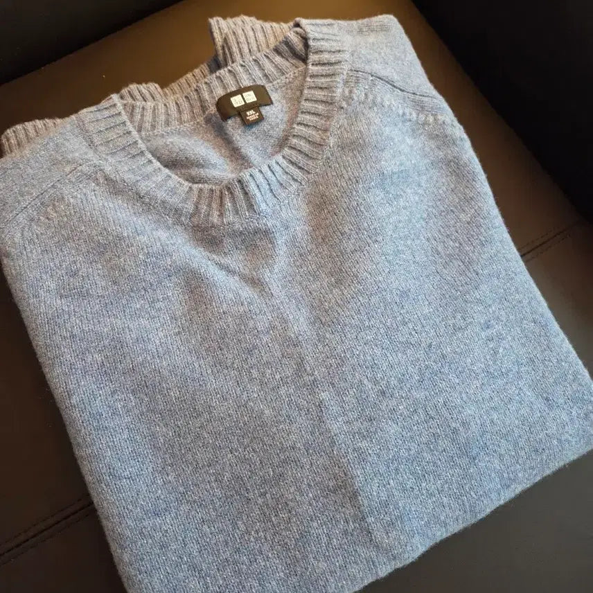 [BUNJANG] Uniqlo Lambswool Crew Neck Knit Sweater - Blue / 사이즈 105) 유니클로 램스울 크루넥 니트 스웨터 - 블루