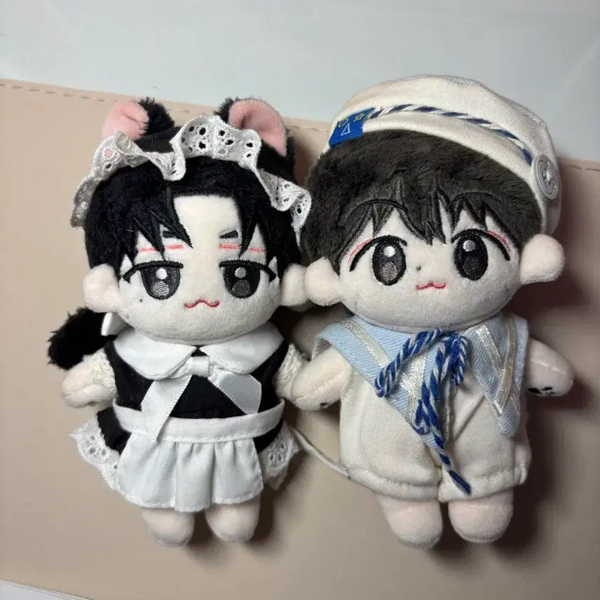 [BUNJANG] TXT Beomgyu, Yeonjun Bundle Set (Including Clothes) / 투바투 댕비니 먕쭈니 일괄 (옷포함)