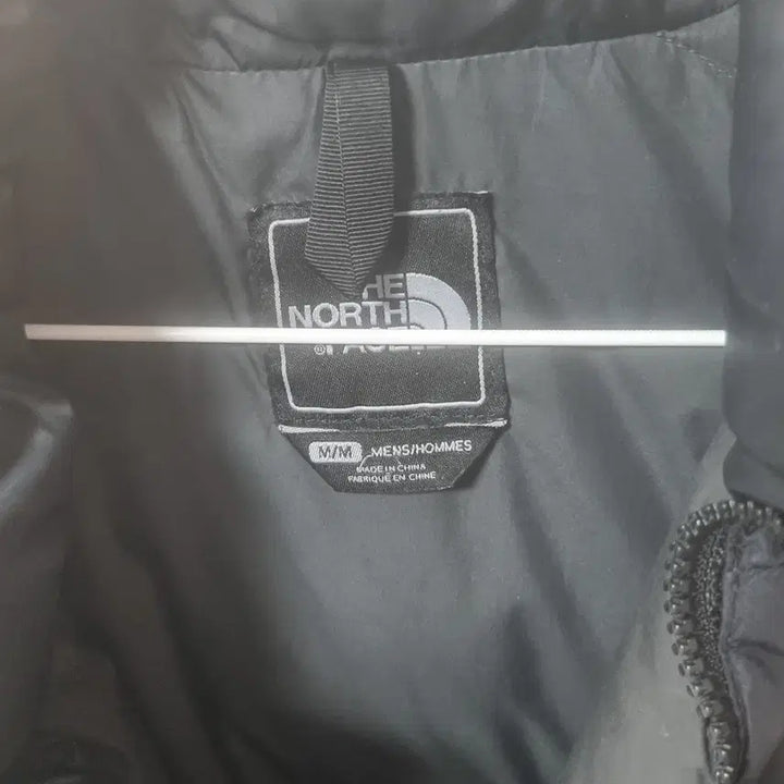 [BUNJANG] The North Face Nuptse 700 Matte Black Jacket / 노스페이스 눕시 700 해외판 무광 블랙 m