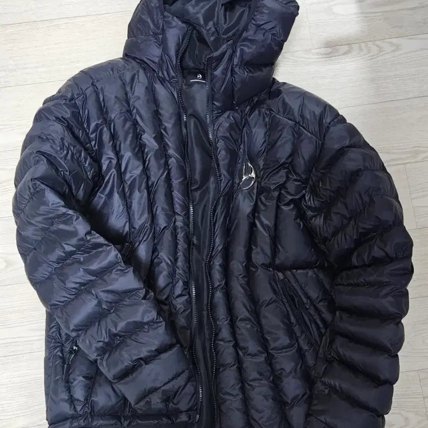 [BUNJANG] Disshment Lightweight Padded Jacket / 디서먼트 경량패딩 M