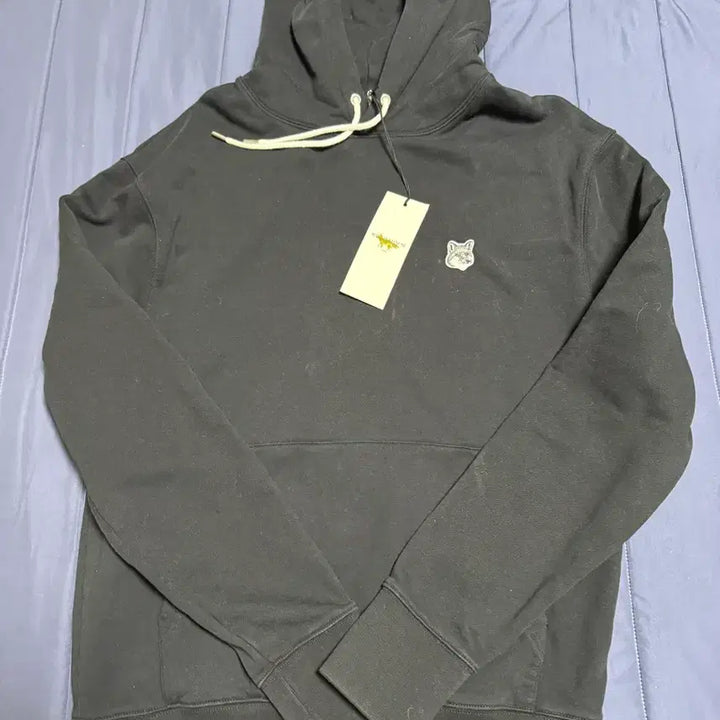 [BUNJANG] Maison Kitsuné Black Hoodie (Size M) / 메종키츠네 후드티 새상품M사이즈
