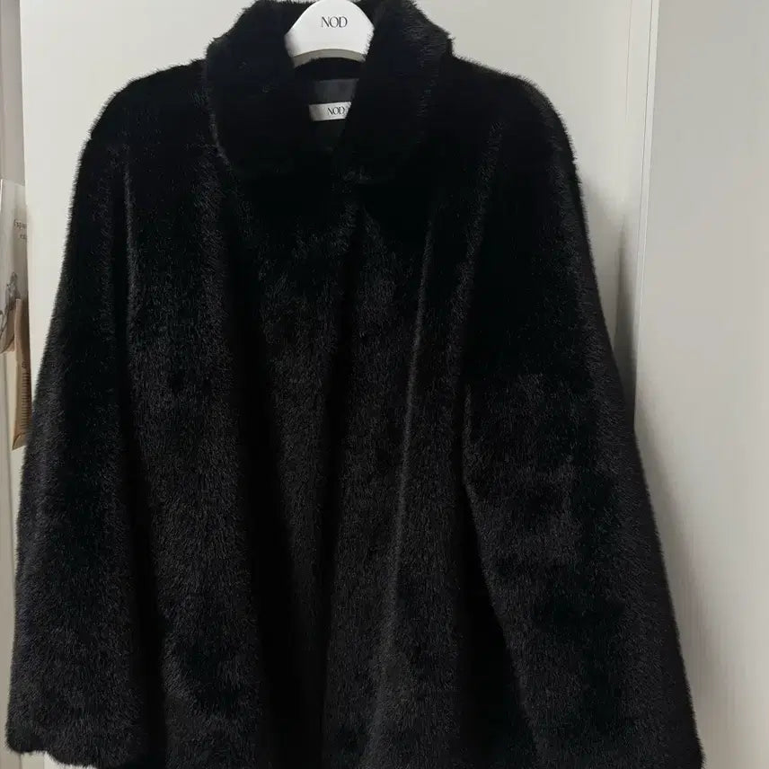 [BUNJANG] nod Black Faux Fur Jacket / 엔오디 퍼 자켓 블랙 nod