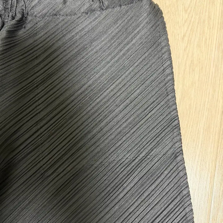 [BUNJANG] Pleats Please Black Pleated Pants Size 3 / 플리츠플리즈 블랙 플리츠 바지 3사이즈