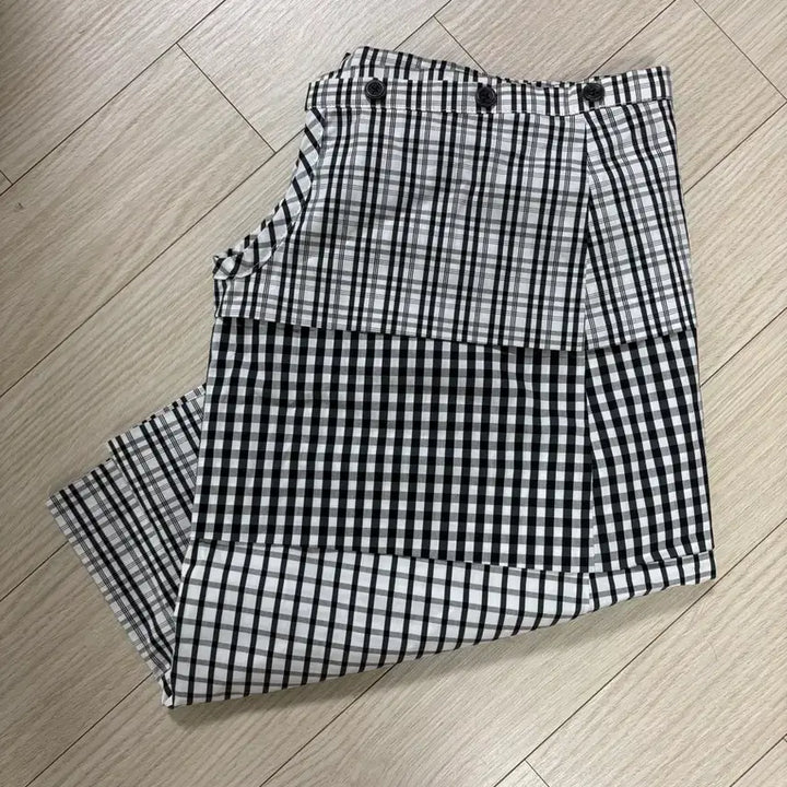 [BUNJANG] Fivs Fivs Checkered Skirt / 피브스피브스 체크 스커트