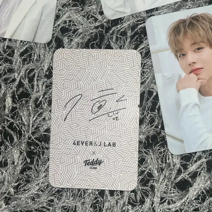 [BUNJANG] Park Ji Hoon 4ever&amp;j lab Photocard Set / 박지훈 4ever&amp;j lab 포토카드 세트