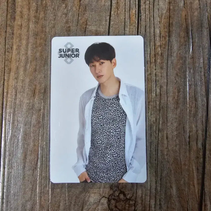 [BUNJANG] Super Junior Eunhyuk Photocard / 슈퍼주니어 아티움 은혁 포카 판매 양도 합니다
