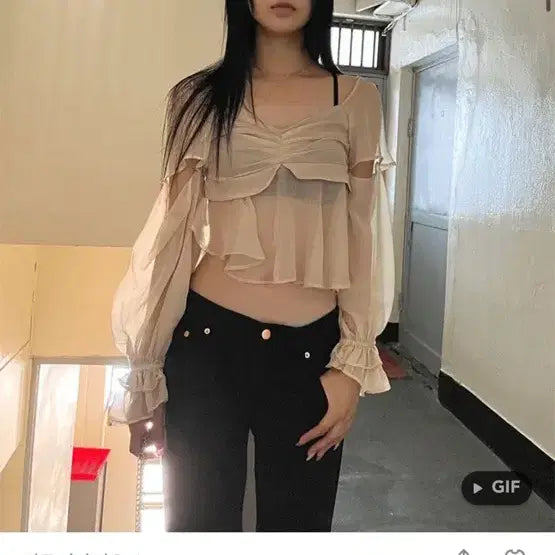 [BUNJANG] Satomi Radio Chiffon Blouse Beige / 사토미라디오 언발 쉬폰 블라우스 베이지