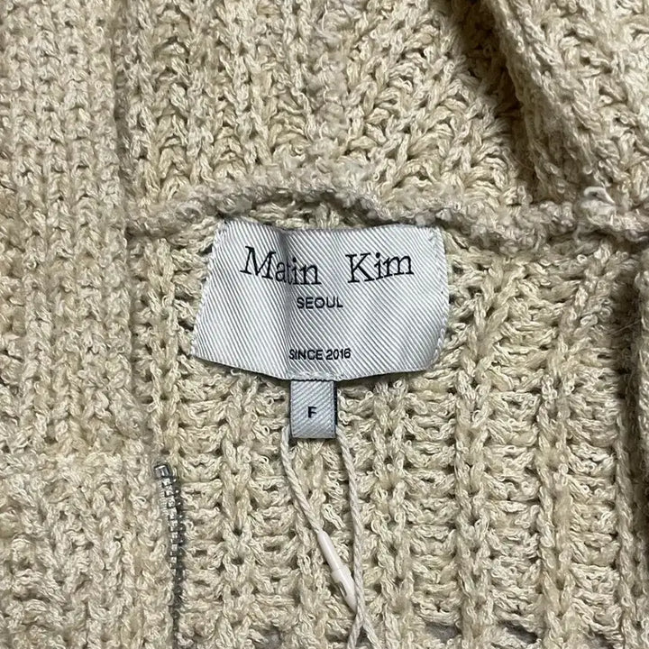 [BUNJANG] Matinkim Knit Vest Zip-up / 마뗑킴 니트 베스트 집업