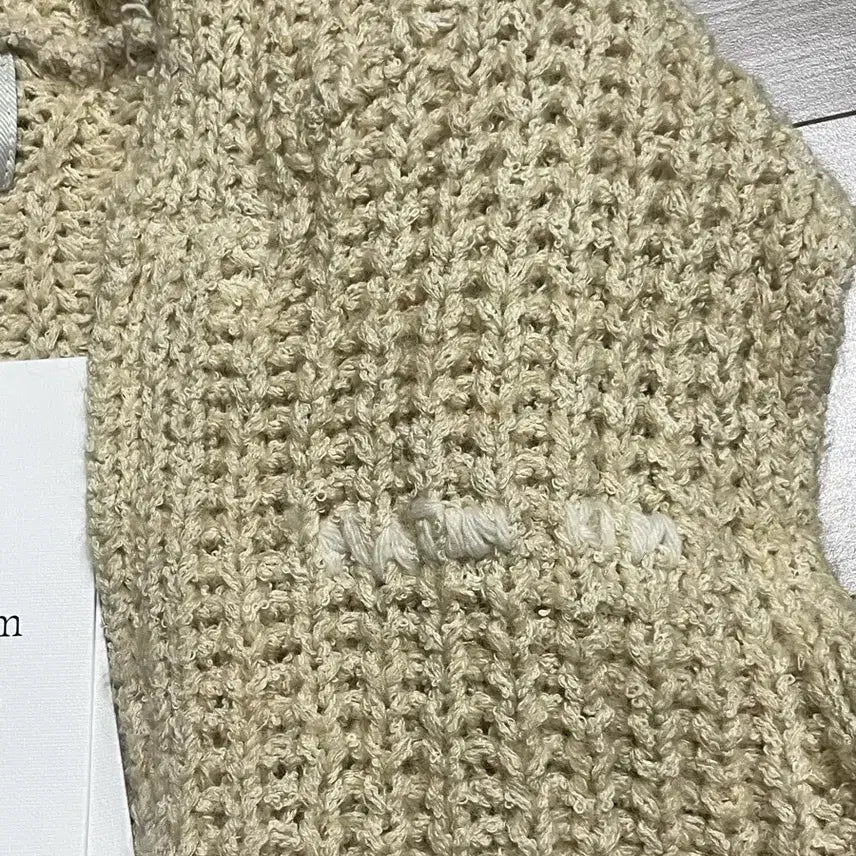 [BUNJANG] Matinkim Knit Vest Zip-up / 마뗑킴 니트 베스트 집업