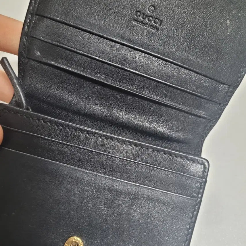[BUNJANG] Gucci Marmont Matelassé Bifold Wallet / 구찌 마몬트 마틀라세 중지갑 블랙 GG로고
