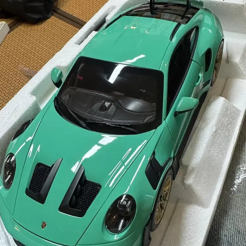 [BUNJANG] Norev Porsche GT3 Mint Diecast Model Car / 포르쉐 민트색 GT3 모형 자동차 노레브
