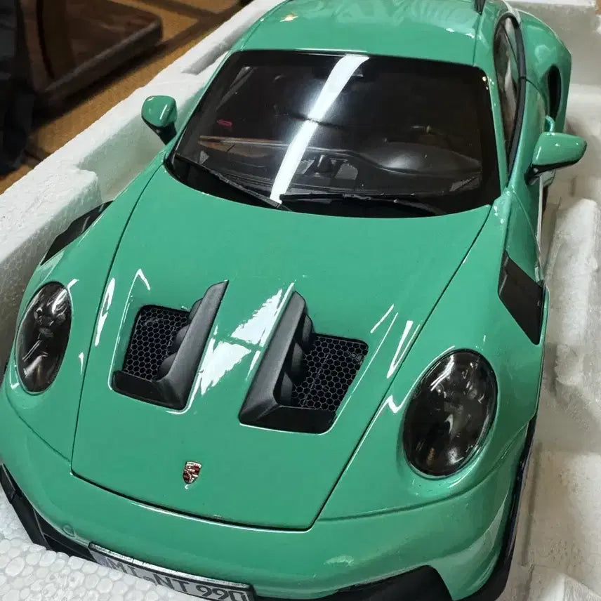 [BUNJANG] Norev Porsche GT3 Mint Diecast Model Car / 포르쉐 민트색 GT3 모형 자동차 노레브
