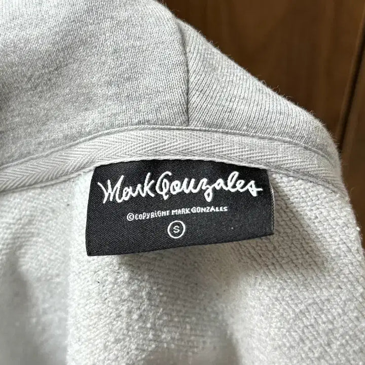 [BUNJANG] Mark Gonzales Gray Hoodie S / 마크곤잘레스 회색 후드집업 S