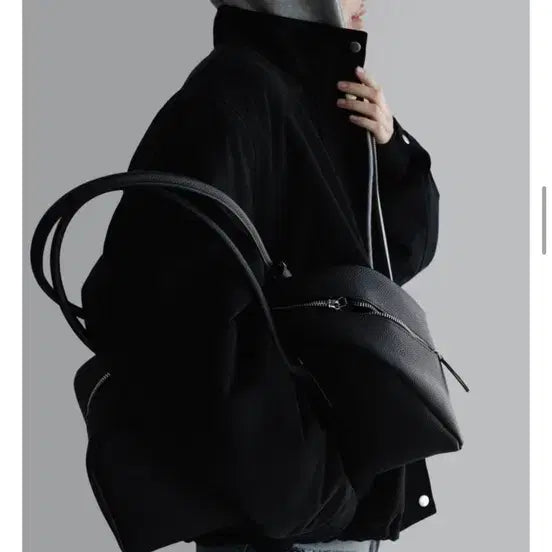 [BUNJANG] Raum Tom Cotton Dumble Jumper Black / 라룸 톰코튼덤블점퍼 블랙