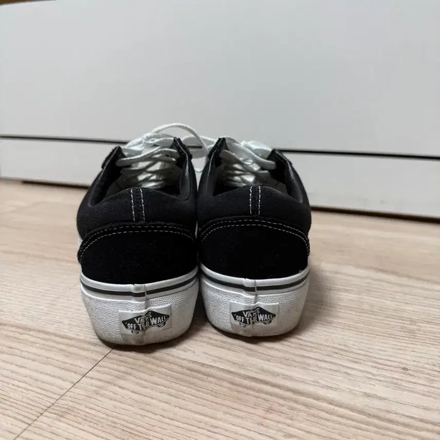 [BUNJANG] Vans Old Skool Platform Black Sneakers / 반스 올드스쿨 플랫폼 블랙 (240)