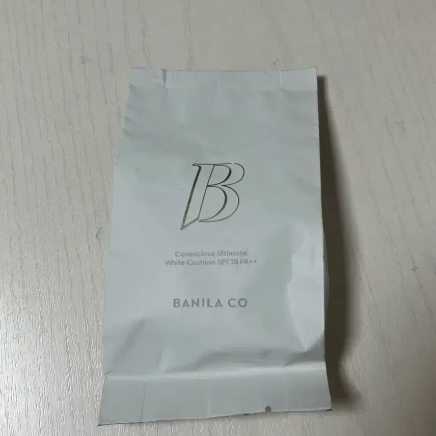 [BUNJANG] Banila Co White Cushion 19 (Refill + Case) / 바닐라코 화이트 쿠션 19 (리필+케이스)