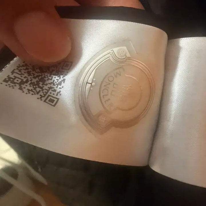 [BUNJANG] Moncler Knit Padded Jacket / 몽클레어니트패딩판매합니다