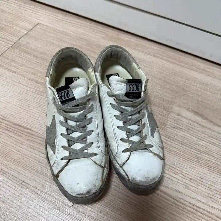 [BUNJANG] Golden Goose Superstar White Silver Tab Sneakers (Size 39) / 골든구스 슈퍼스타 화이트 실버탭 (39)