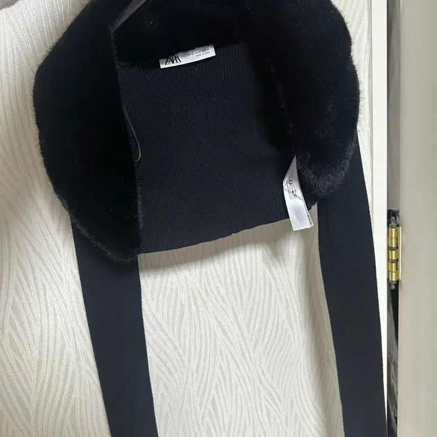 [BUNJANG] ZARA Fur Cardigan / 자라 퍼가디건