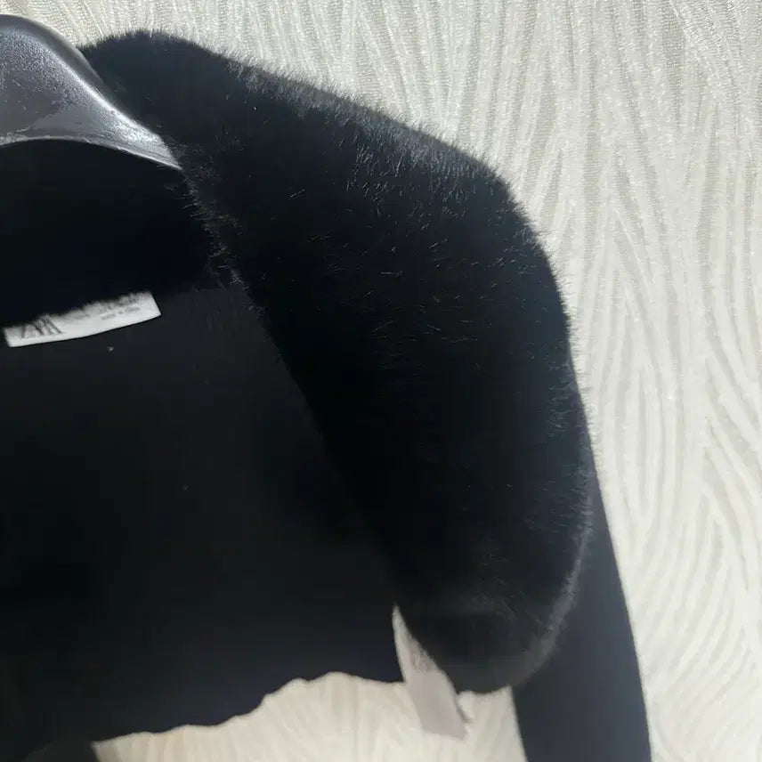 [BUNJANG] ZARA Fur Cardigan / 자라 퍼가디건