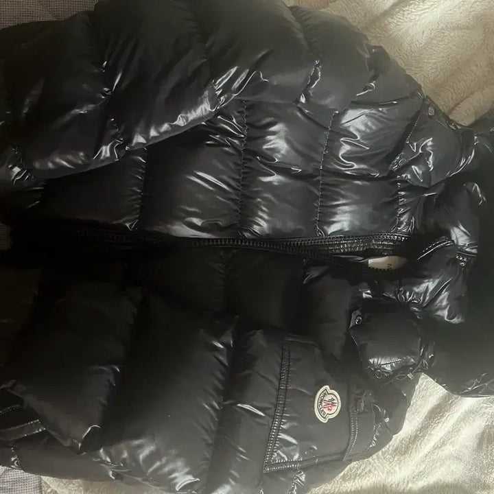[BUNJANG] Moncler Maya Padded Jacket / 몽클레어 마야 패딩