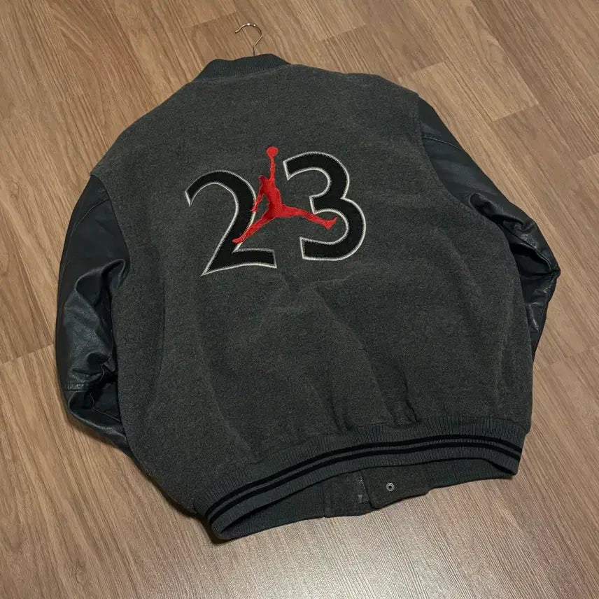 [BUNJANG] Nike Jordan Old School Vintage Stadium Jacket / 나이키 조던 올드스쿨 빈티지 야구잠바 스테디움 자켓