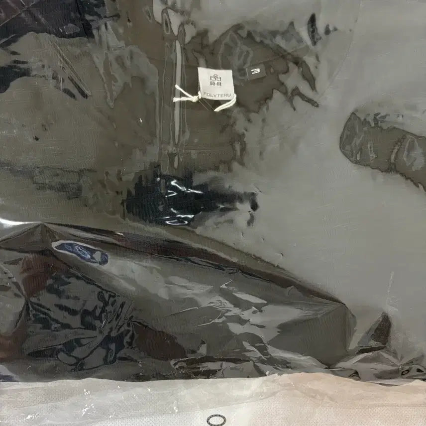 [BUNJANG] 3 Polyteru 1011 Feather Long Sleeve T-Shirt Black / 3 폴리테루 1011 페더 롱 슬리브 긴 티셔츠 블랙