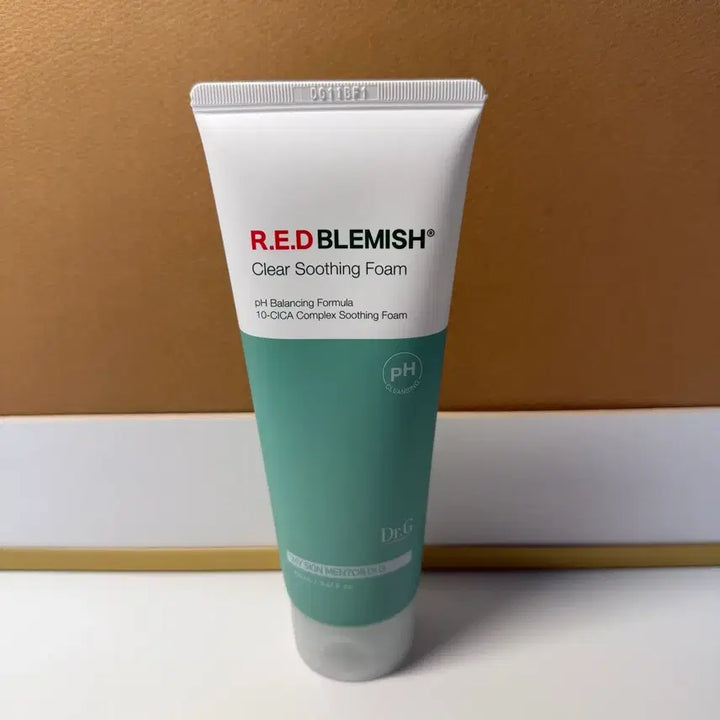 [BUNJANG] Dr.G Red Blemish Clear Soothing Foam 150ml - Sealed / (미개봉)닥터지(Dr.G) 레드 블레미쉬 클리어 수딩 폼 150ml