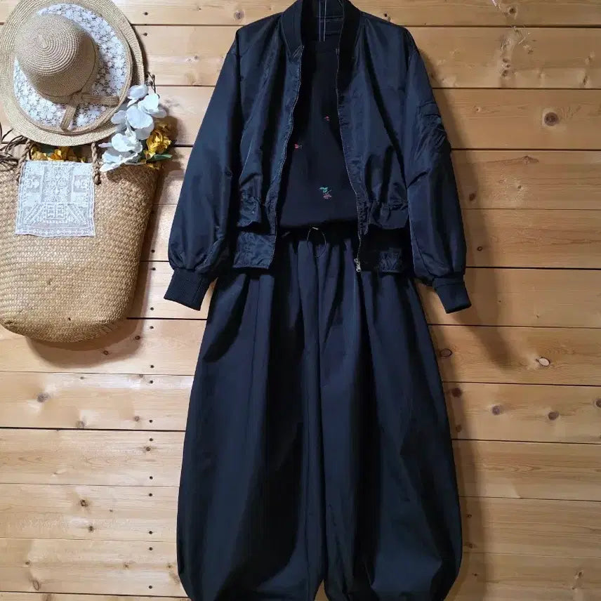 [BUNJANG] Nylon Waist String Jumper / 허리 스트링 점퍼