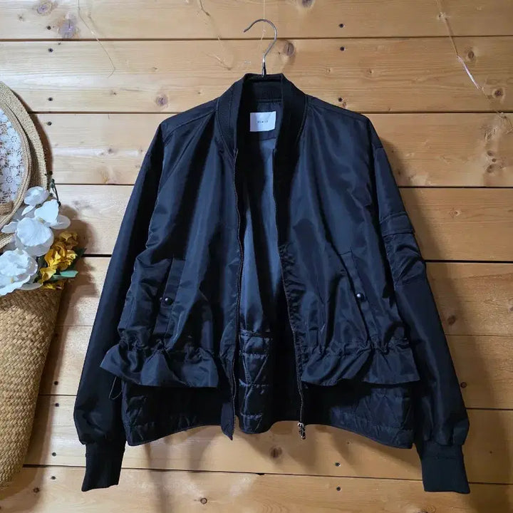 [BUNJANG] Nylon Waist String Jumper / 허리 스트링 점퍼