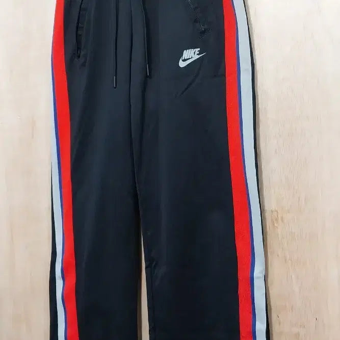 [BUNJANG] Nike Slit Training Pants / 나이키 슬릿 트레이닝 팬츠
