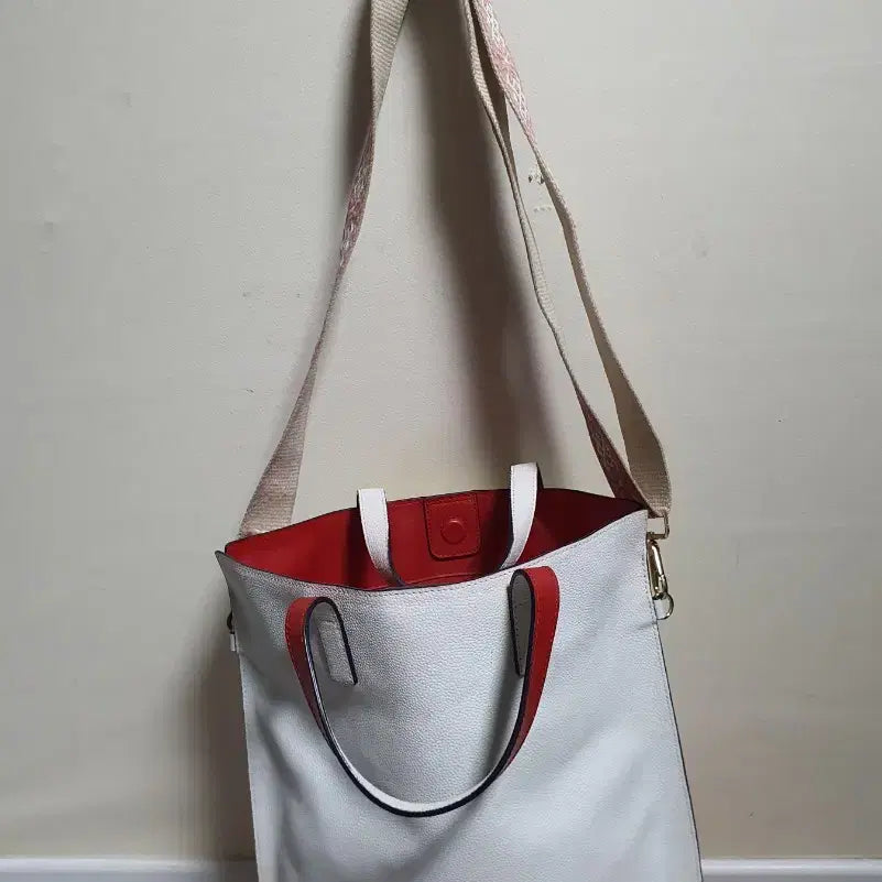 [BUNJANG] Synn & Glamg Series 1 Shopper Bag / 신 & 글램지 시리즈 1 쇼퍼 백, 소가죽 토트 숄드백