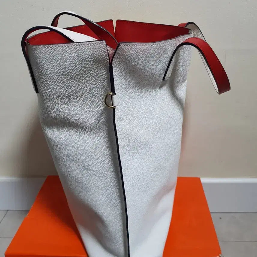 [BUNJANG] Synn & Glamg Series 1 Shopper Bag / 신 & 글램지 시리즈 1 쇼퍼 백, 소가죽 토트 숄드백