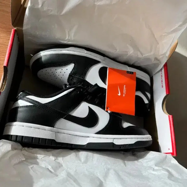 [BUNJANG] Nike Dunk 235 Sneakers / 나이키 덩크 235