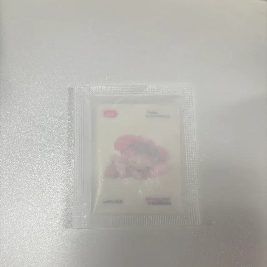 [SOLD OUT] 어뮤즈 마이멜로디 띠부씰 04번