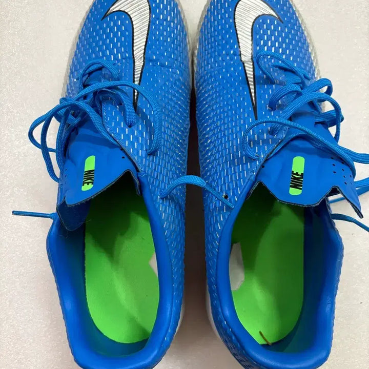 [BUNJANG] Nike Phantom Indoor Soccer Shoes (250) / 나이키 팬텀 풋살화 (250)