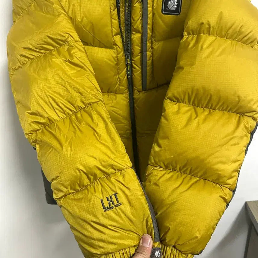[BUNJANG] Lafuma Yellow Padded Jacket 105 / [만원 아라비아빈티지]라푸마 노란색 패딩 105