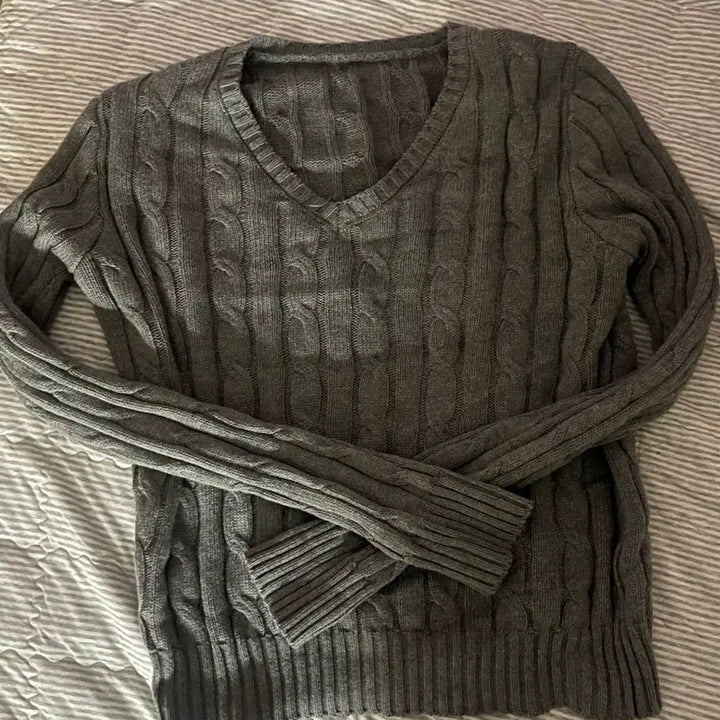 [BUNJANG] V-Neck Knit Sweater / 꽈배기 브이넥 니트