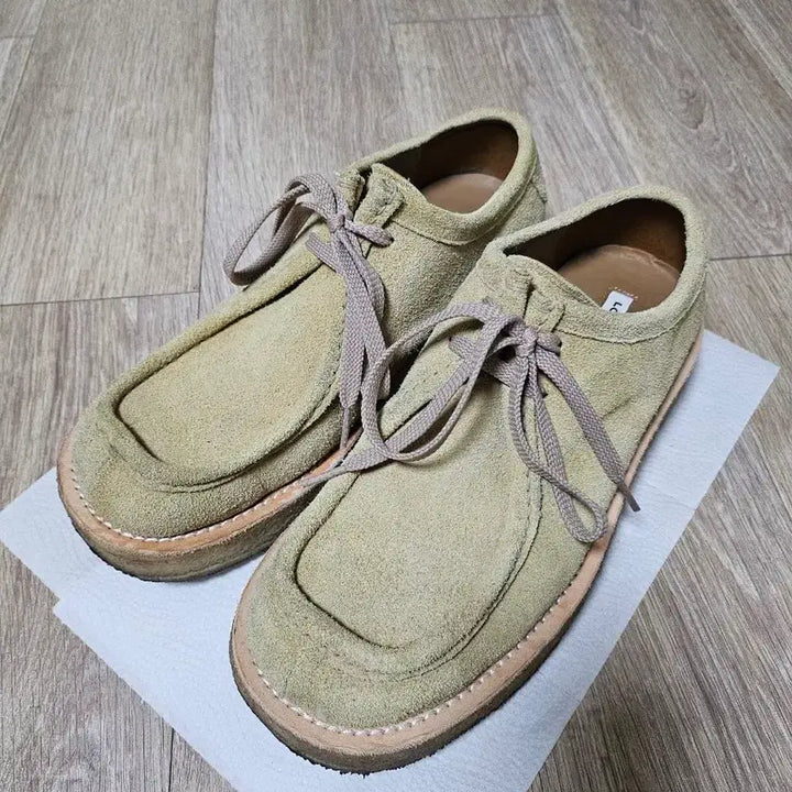 [BUNJANG] Lost Garden Dive Beige Shoes / 로스트가든 다이브 베이지 팝니다.