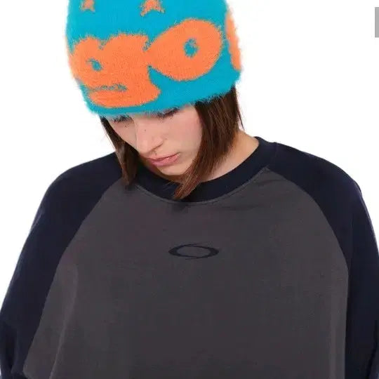 [BUNJANG] Blue Orange Color Block Beanie / 블루오렌지 배색 털비니모자 새제품