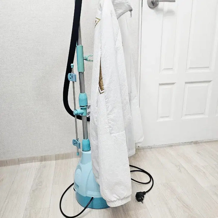 [BUNJANG] Nike Woven Jacket White Gold Windbreaker / (110)2XL 우주매물 나이키 우븐자켓  백로고 [화이트골드] 바람막이