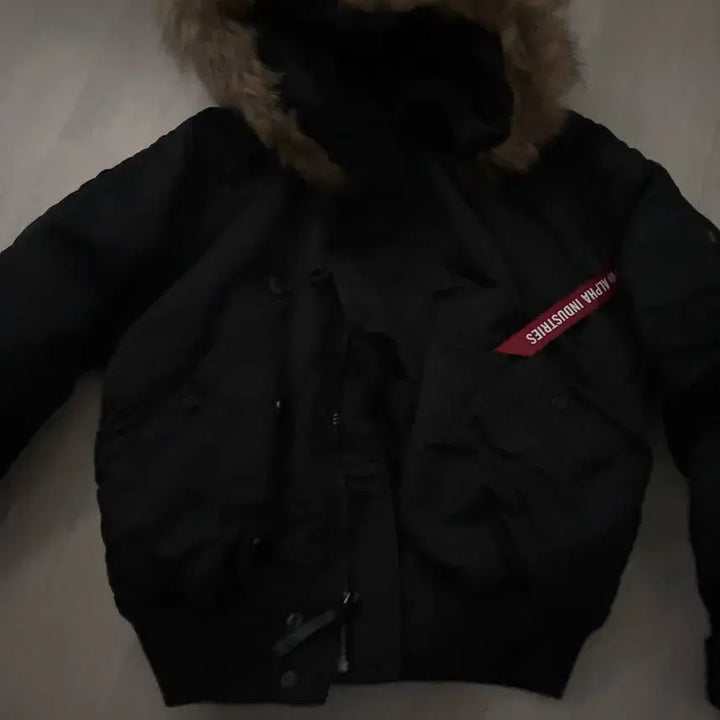 [BUNJANG] Alpha Industries Bomber Jacket / 알파인더스트리 점퍼